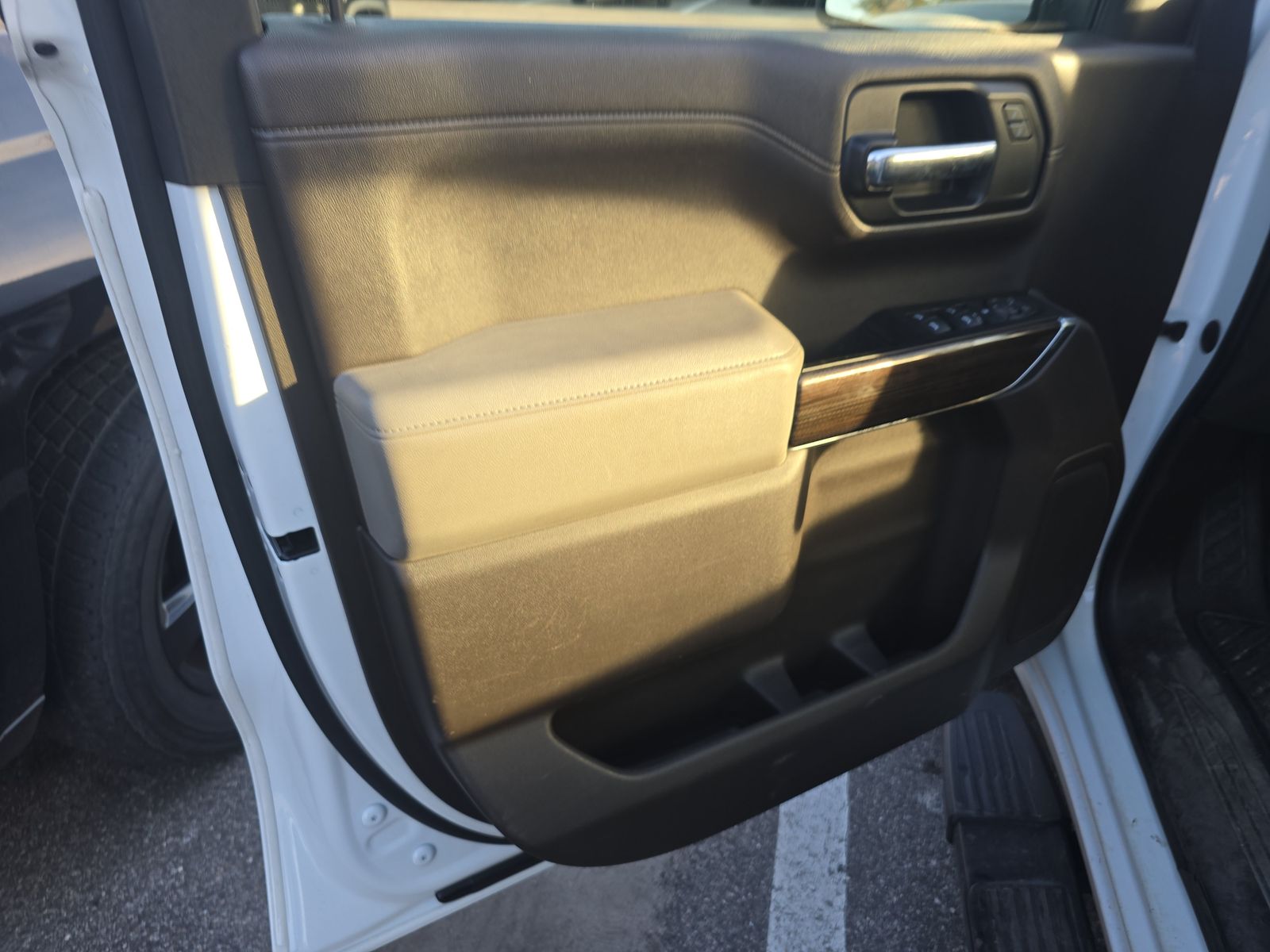 2020 Chevrolet Silverado 1500 LT RWD