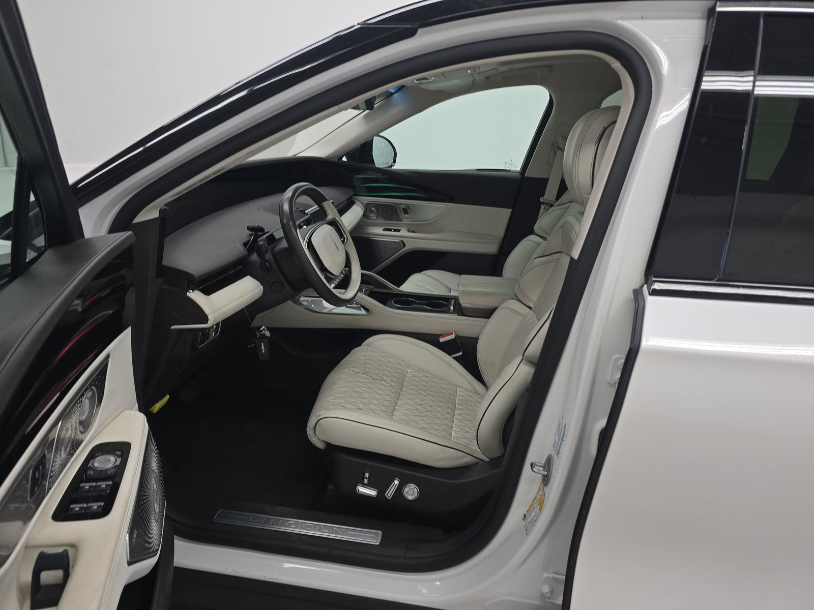 2024 Lincoln Nautilus Black Label AWD