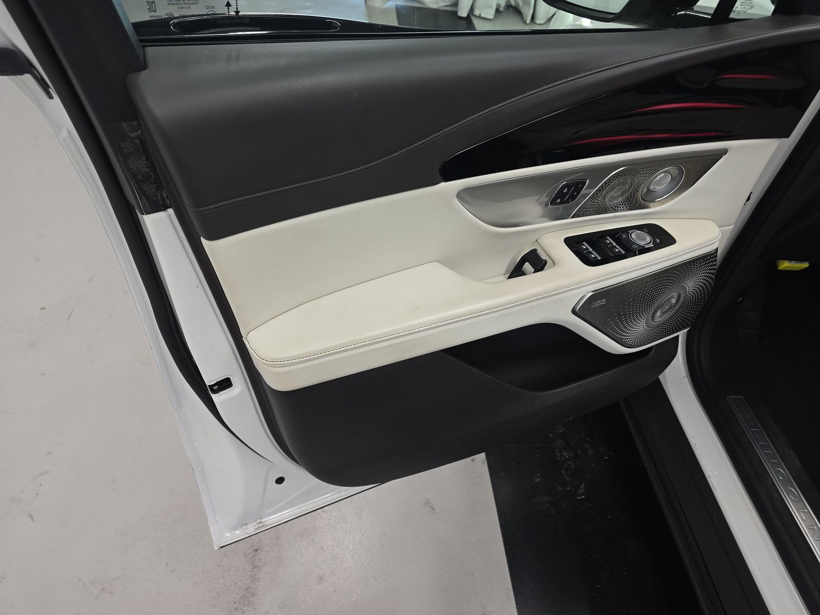 2024 Lincoln Nautilus Black Label AWD