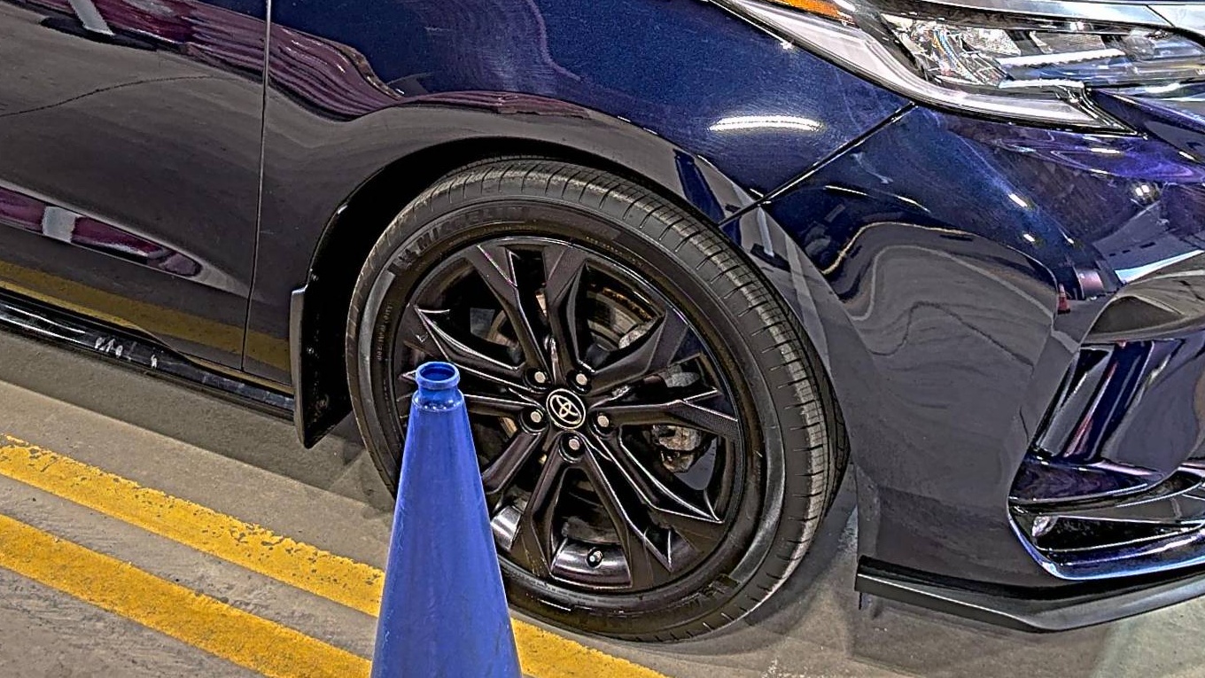 2023 Toyota Sienna XSE FWD