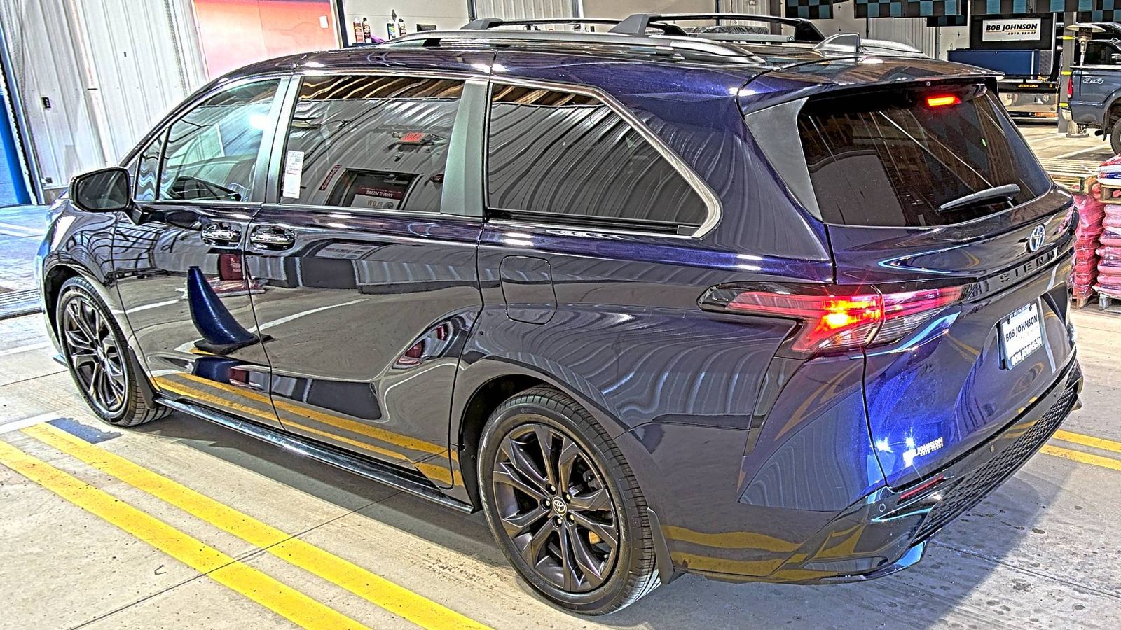 2023 Toyota Sienna XSE FWD