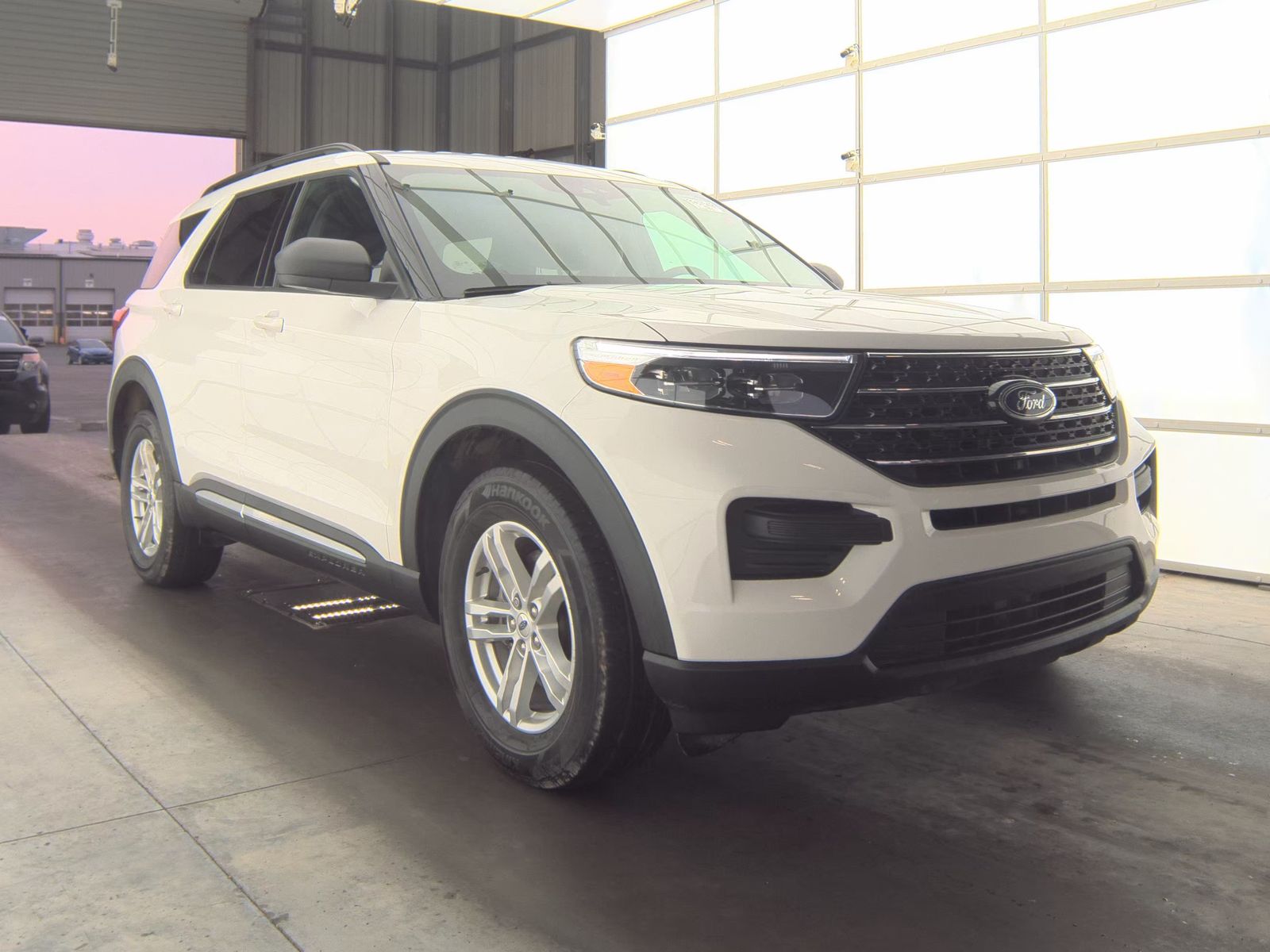 2023 Ford Explorer XLT AWD