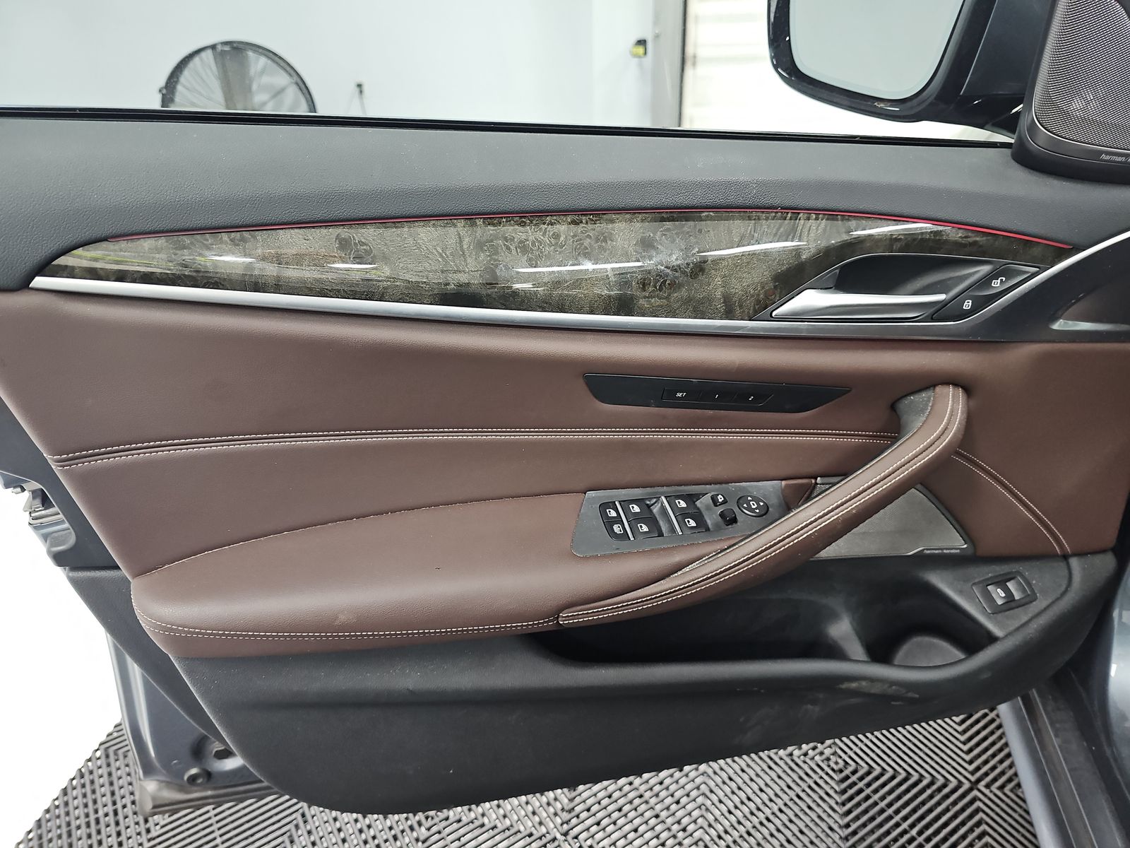 2022 BMW 5 Series 530i RWD