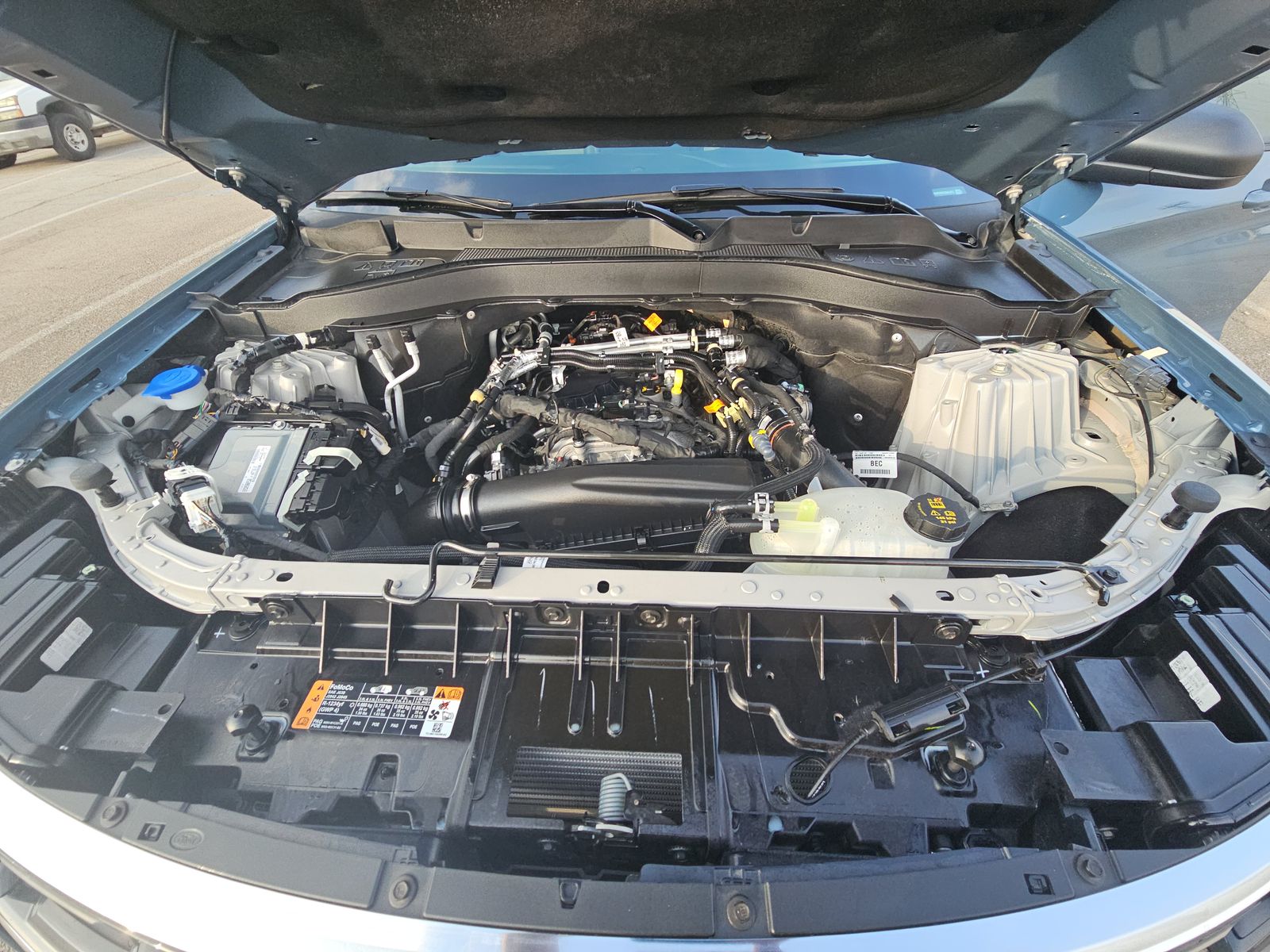 2025 Ford Explorer Active FWD