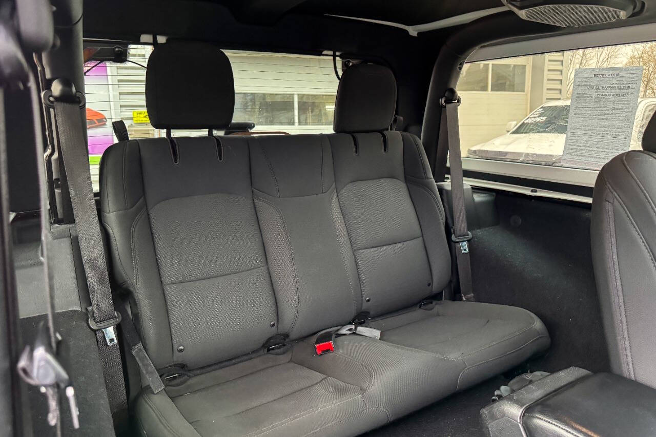 2019 Jeep Wrangler Sport S AWD