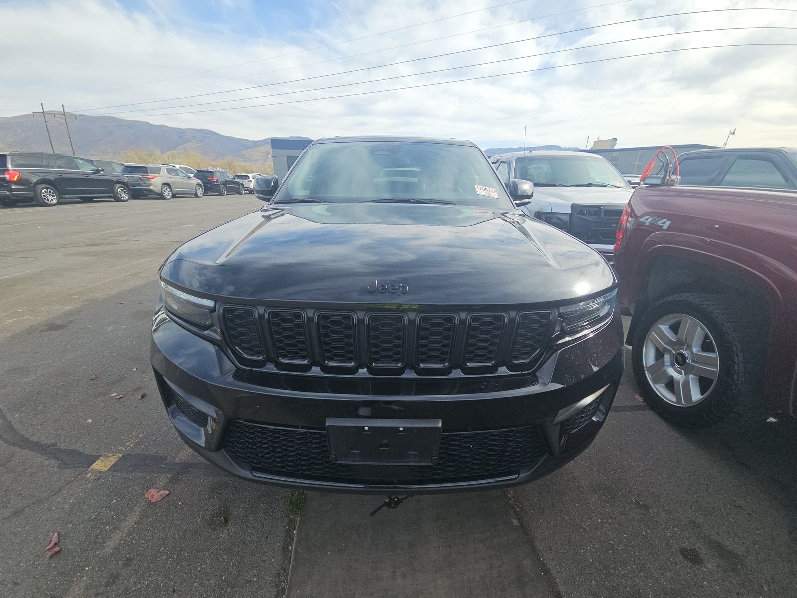 2024 Jeep Grand Cherokee Altitude AWD