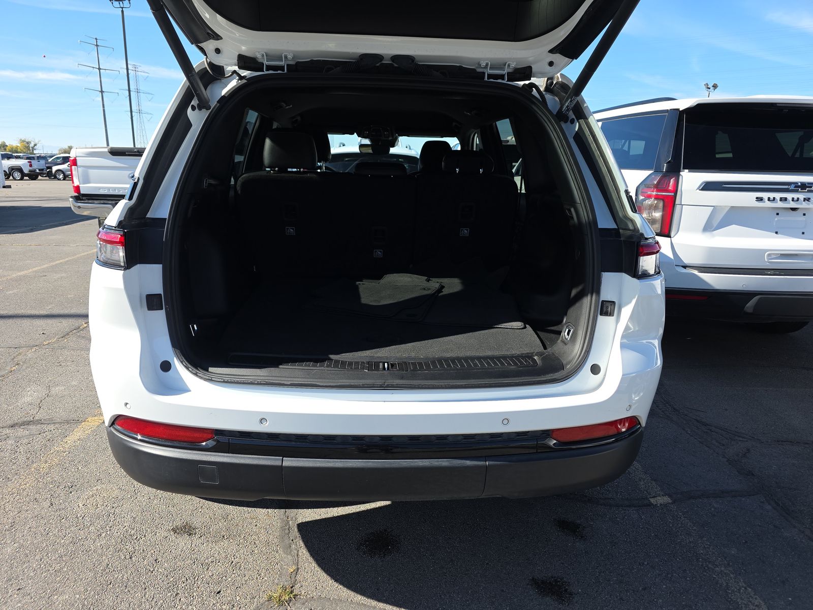 2024 Jeep Grand Cherokee Altitude AWD