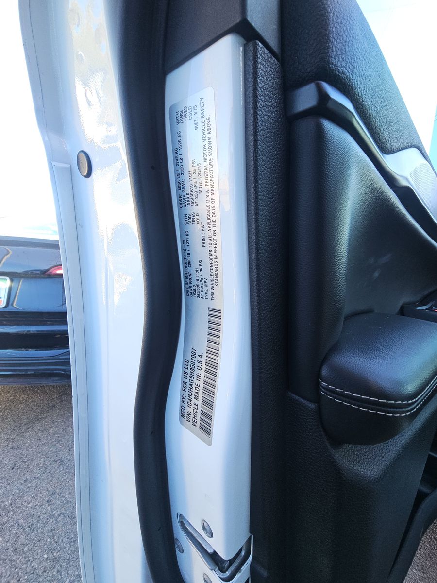 2024 Jeep Grand Cherokee Altitude AWD