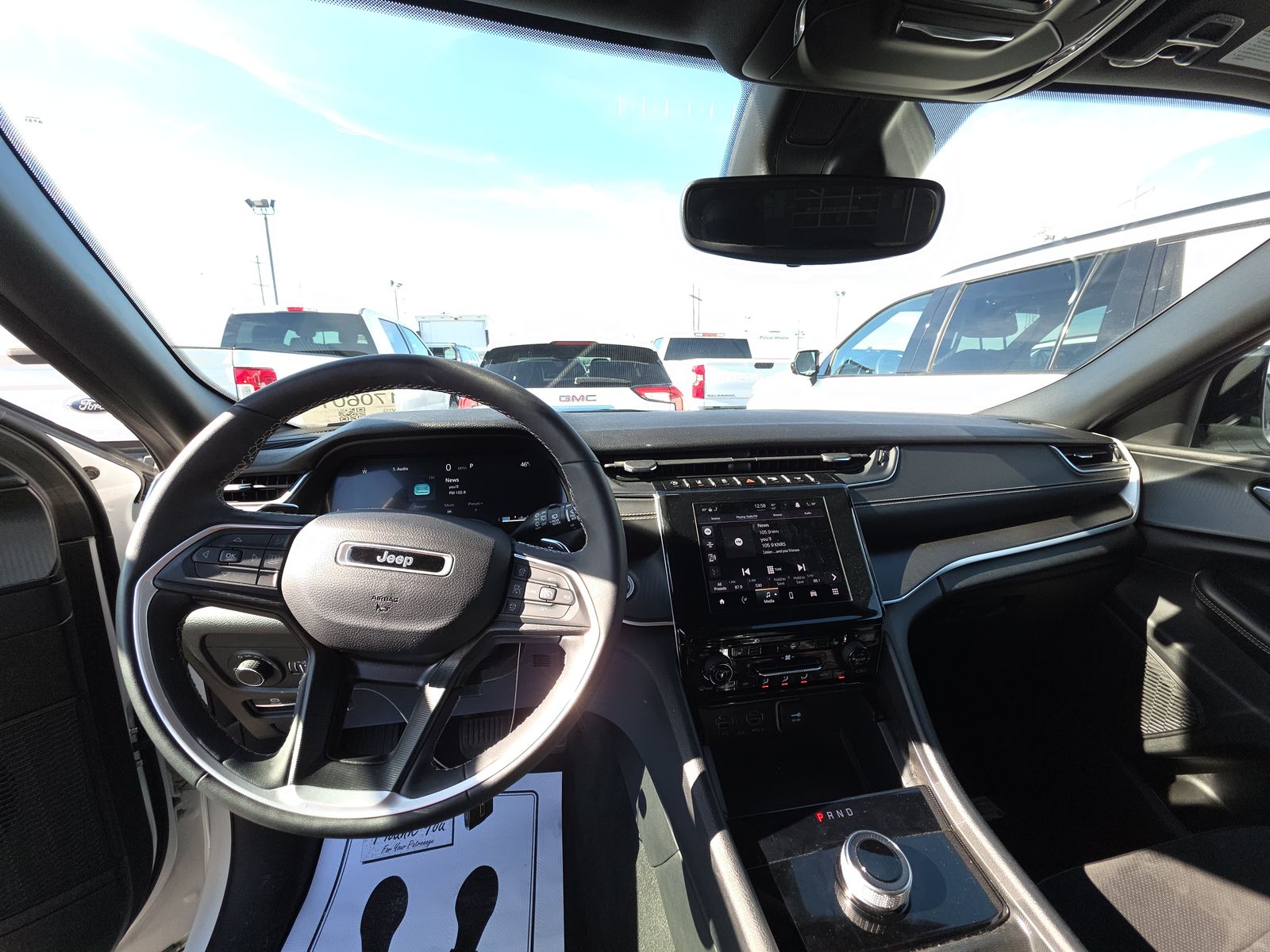 2024 Jeep Grand Cherokee Altitude AWD