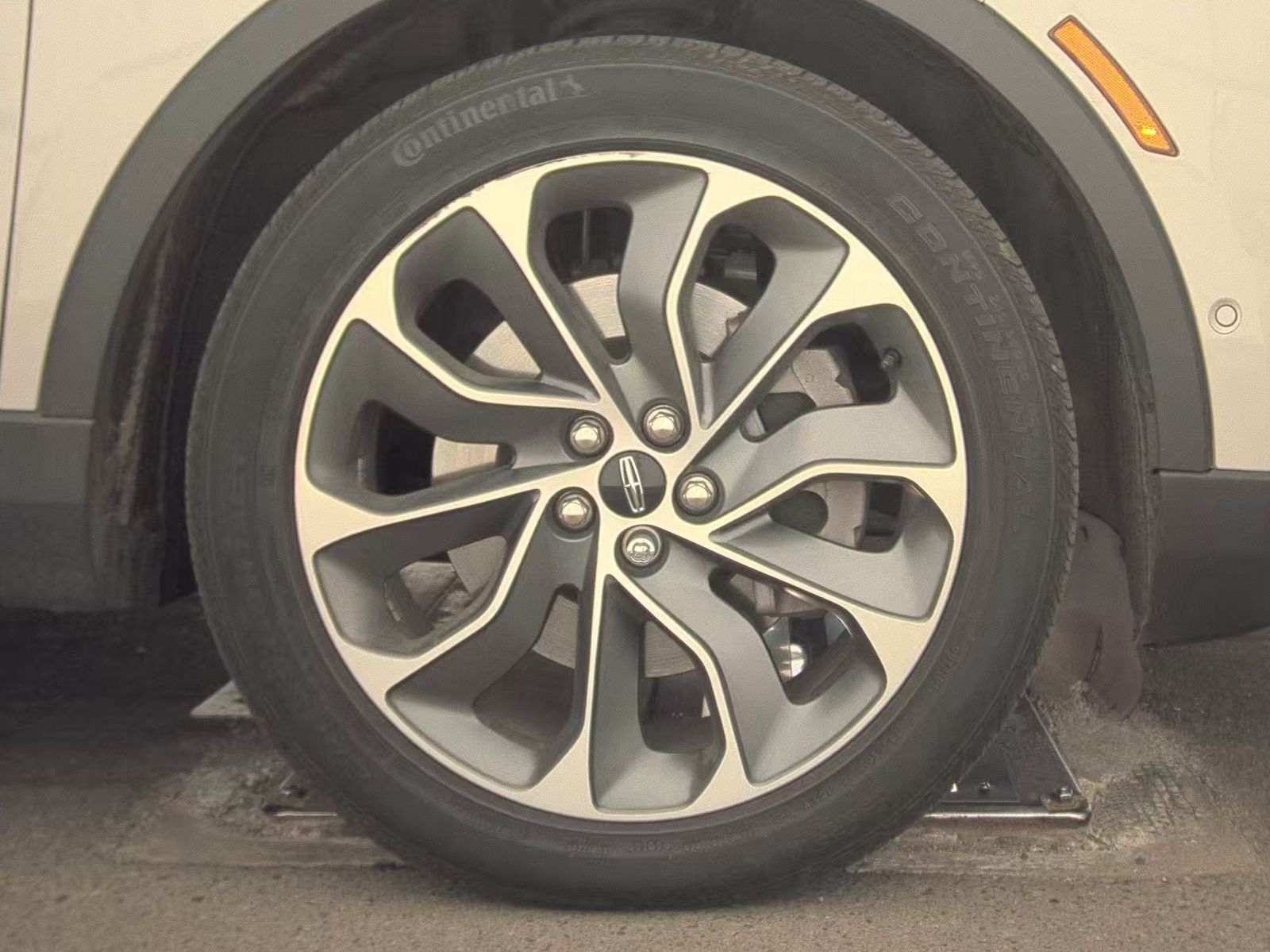 2022 Lincoln Nautilus Reserve AWD