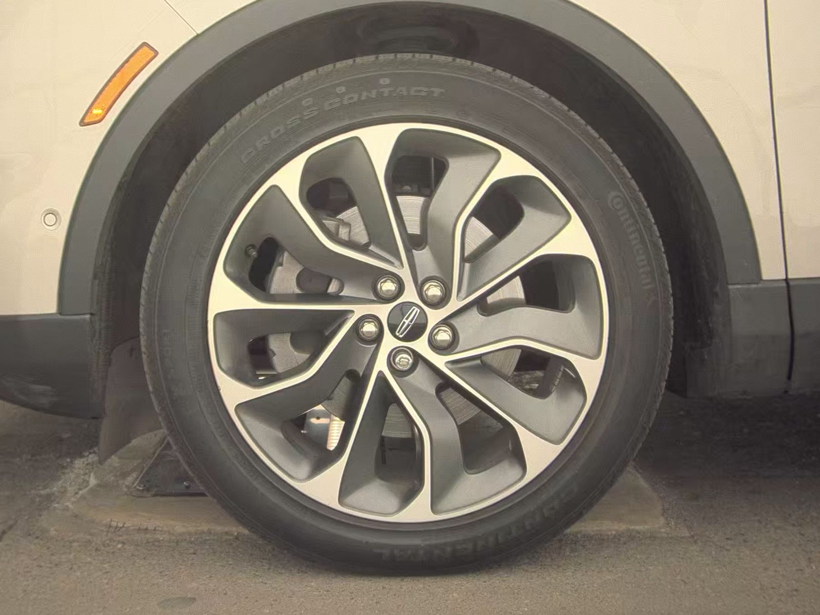 2022 Lincoln Nautilus Reserve AWD