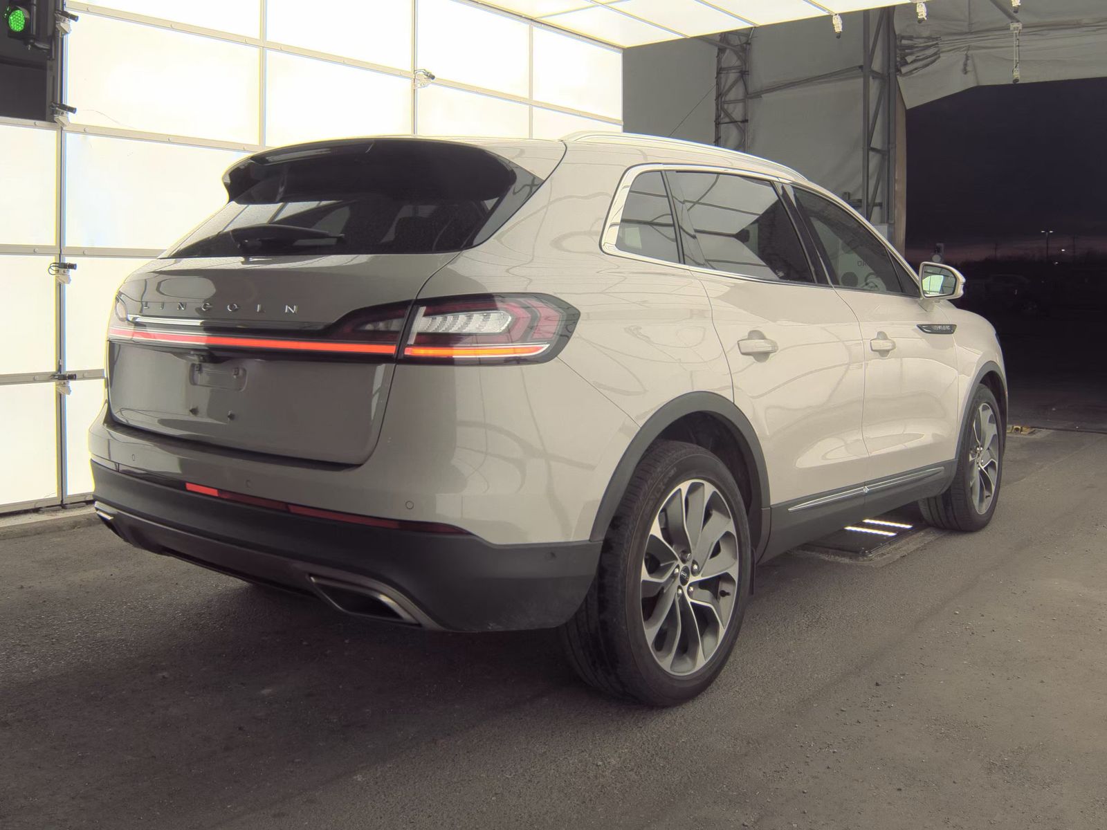 2022 Lincoln Nautilus Reserve AWD