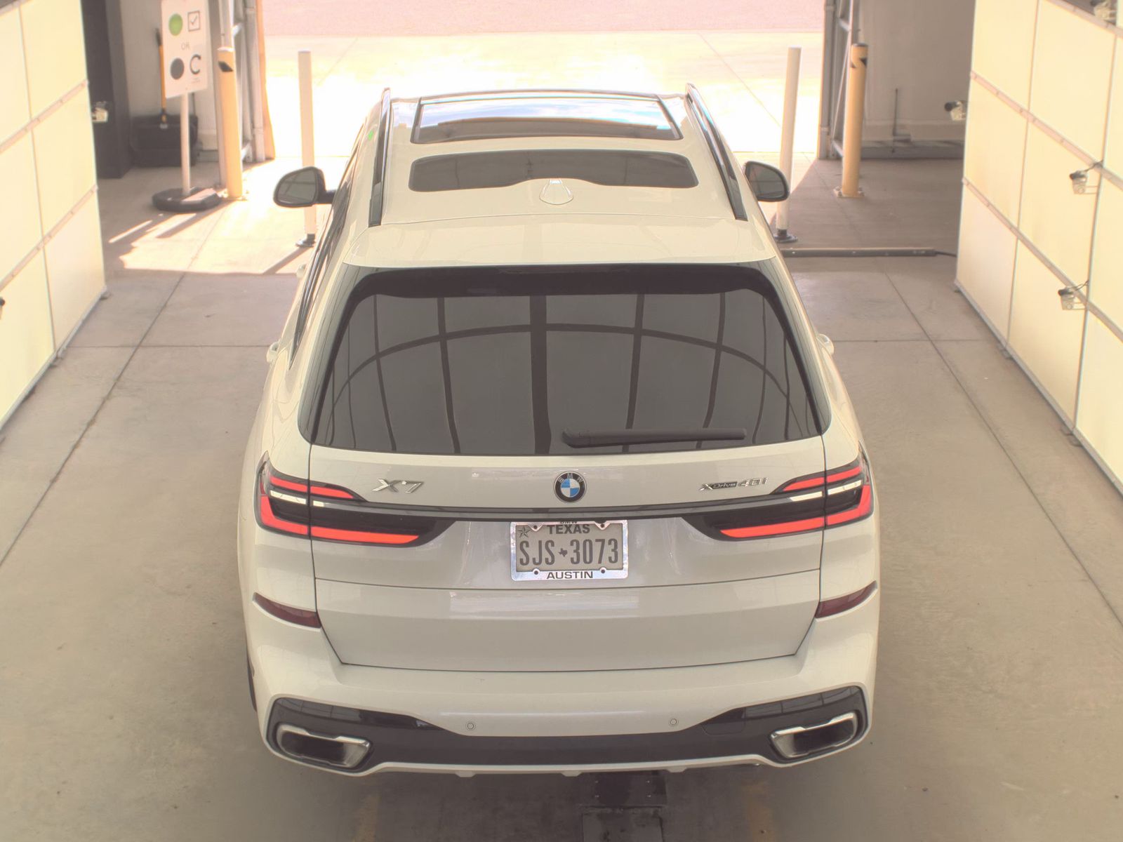 2023 BMW X7 xDrive40i AWD