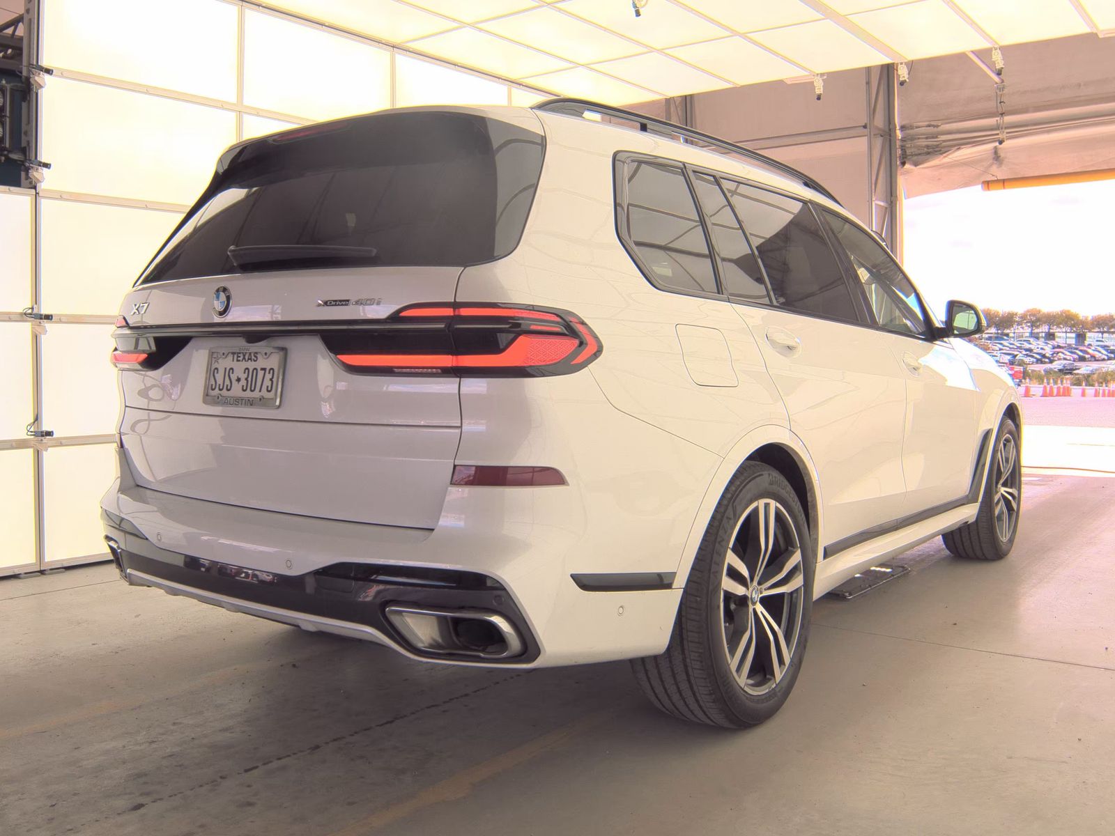 2023 BMW X7 xDrive40i AWD