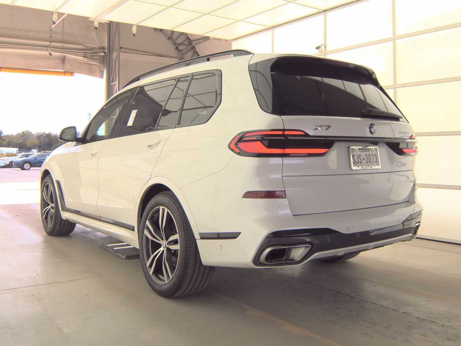 2023 BMW X7 xDrive40i AWD