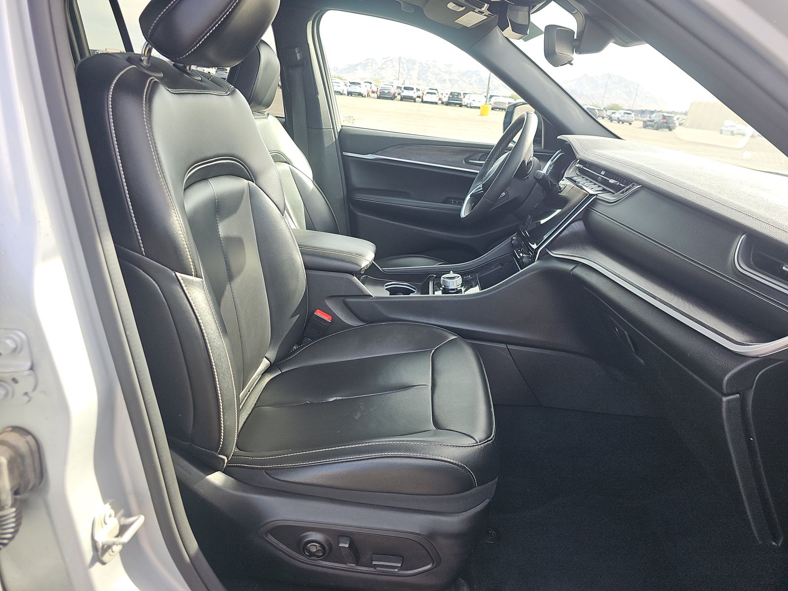 2024 Jeep Grand Cherokee Limited AWD