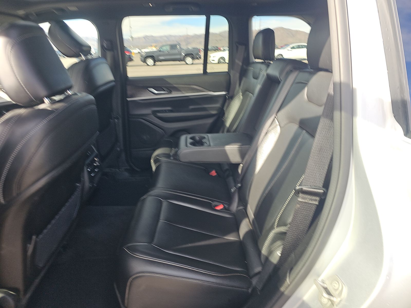 2024 Jeep Grand Cherokee Limited AWD