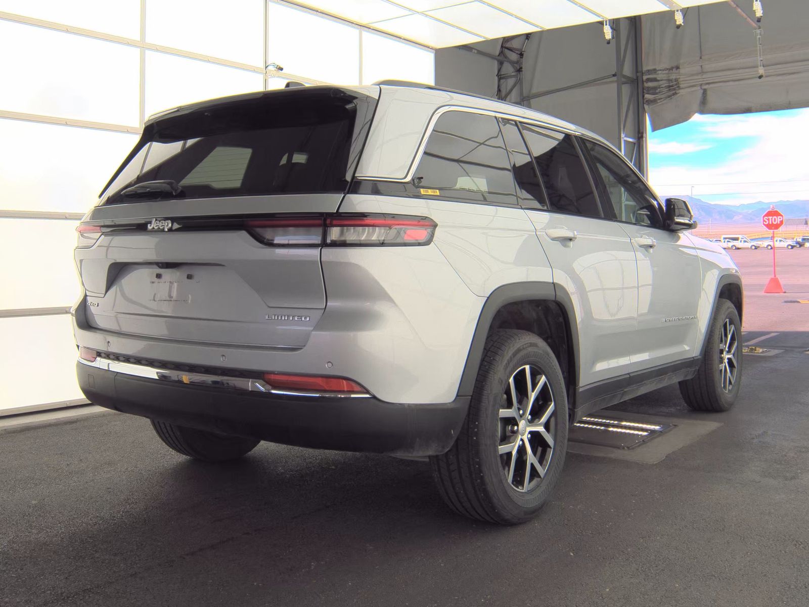 2024 Jeep Grand Cherokee Limited AWD