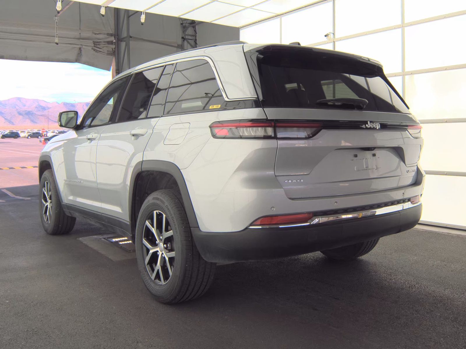 2024 Jeep Grand Cherokee Limited AWD