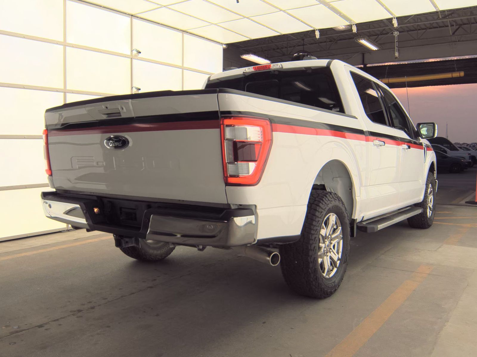 2023 Ford F-150 Lariat AWD