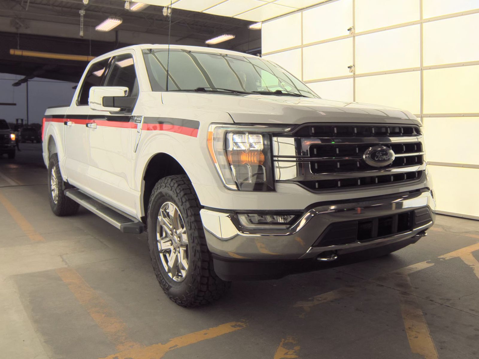 2023 Ford F-150 Lariat AWD