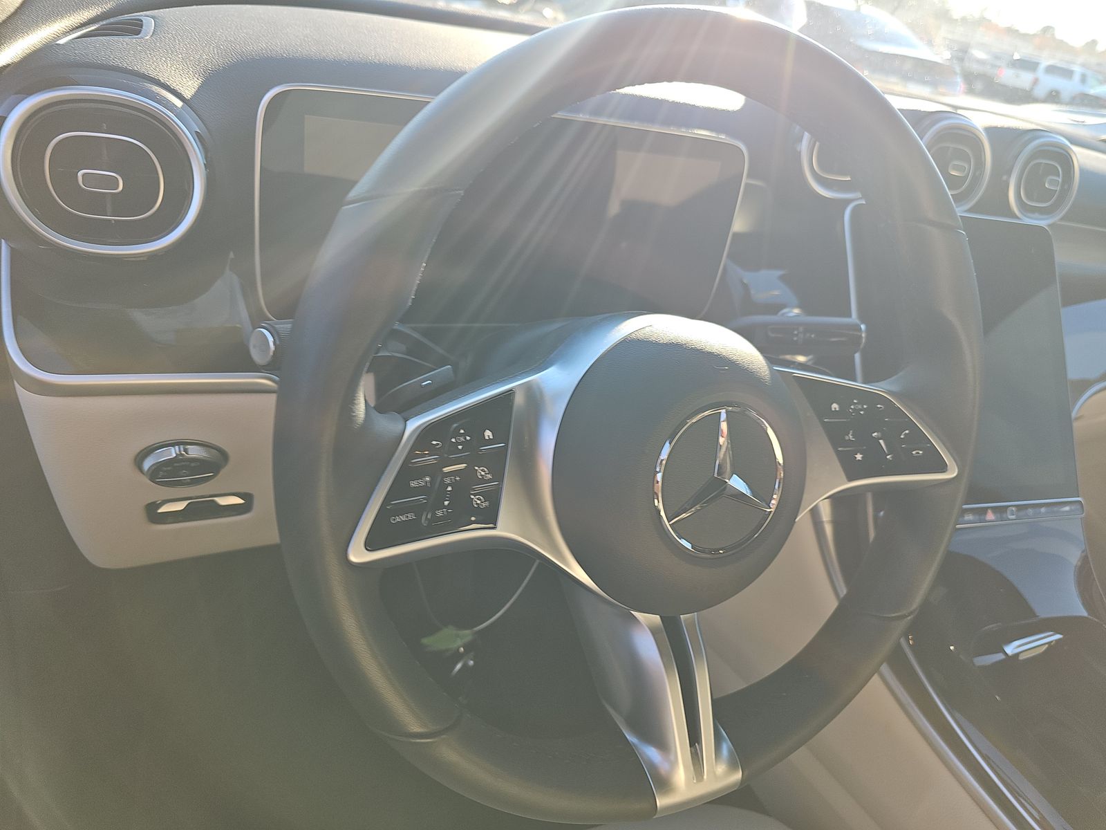 2025 Mercedes-Benz GLC GLC 300 AWD