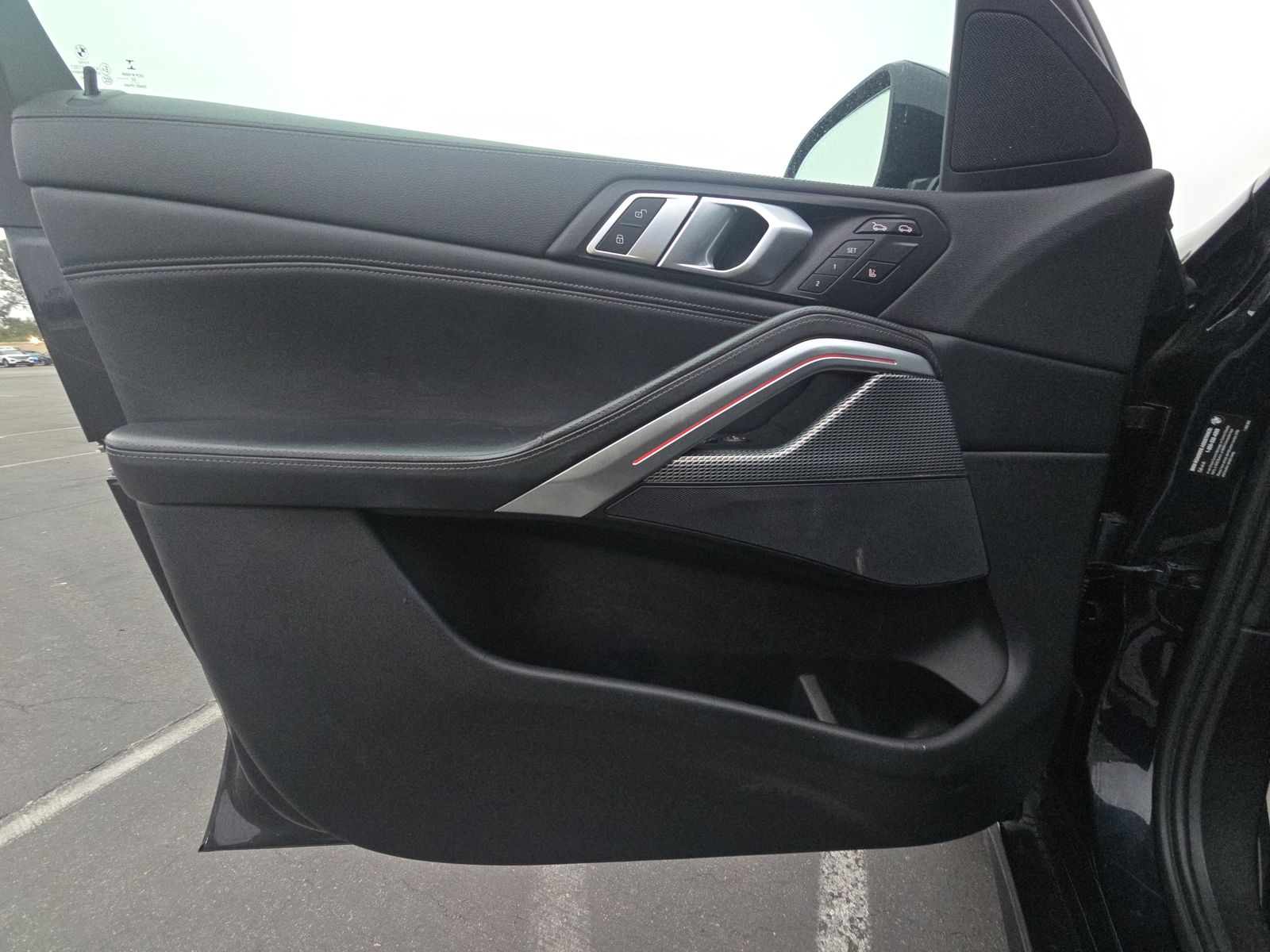 2023 BMW X6 xDrive40i AWD