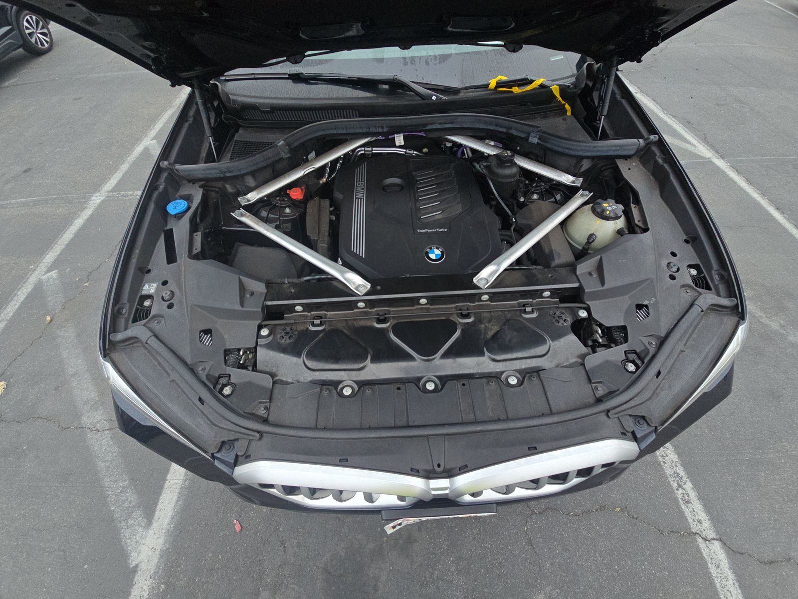 2023 BMW X6 xDrive40i AWD