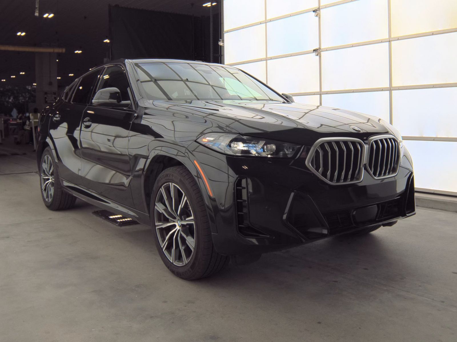 2024 BMW X6 xDrive40i AWD