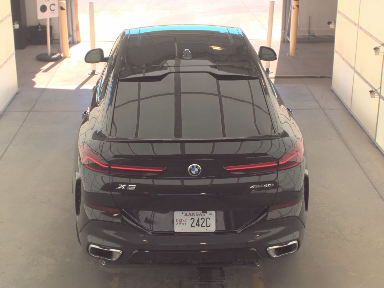 2025 BMW X6 xDrive40i AWD