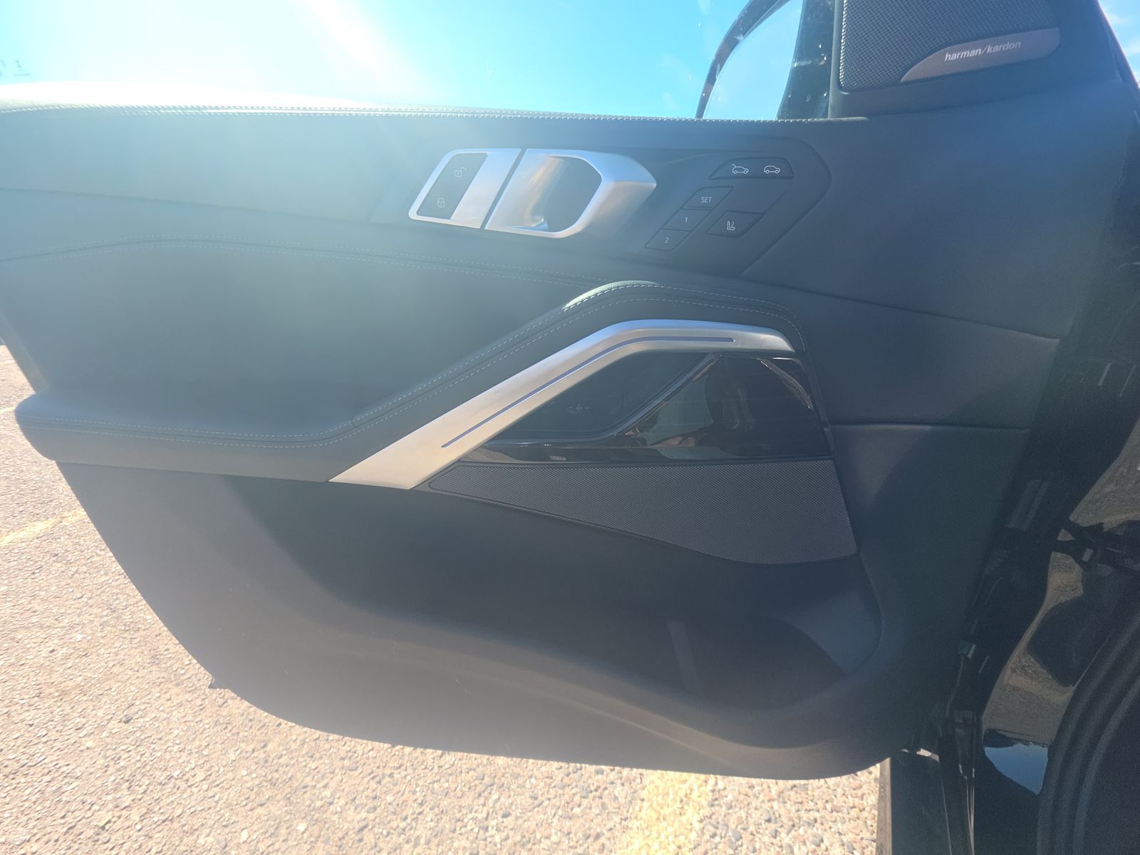 2025 BMW X6 xDrive40i AWD