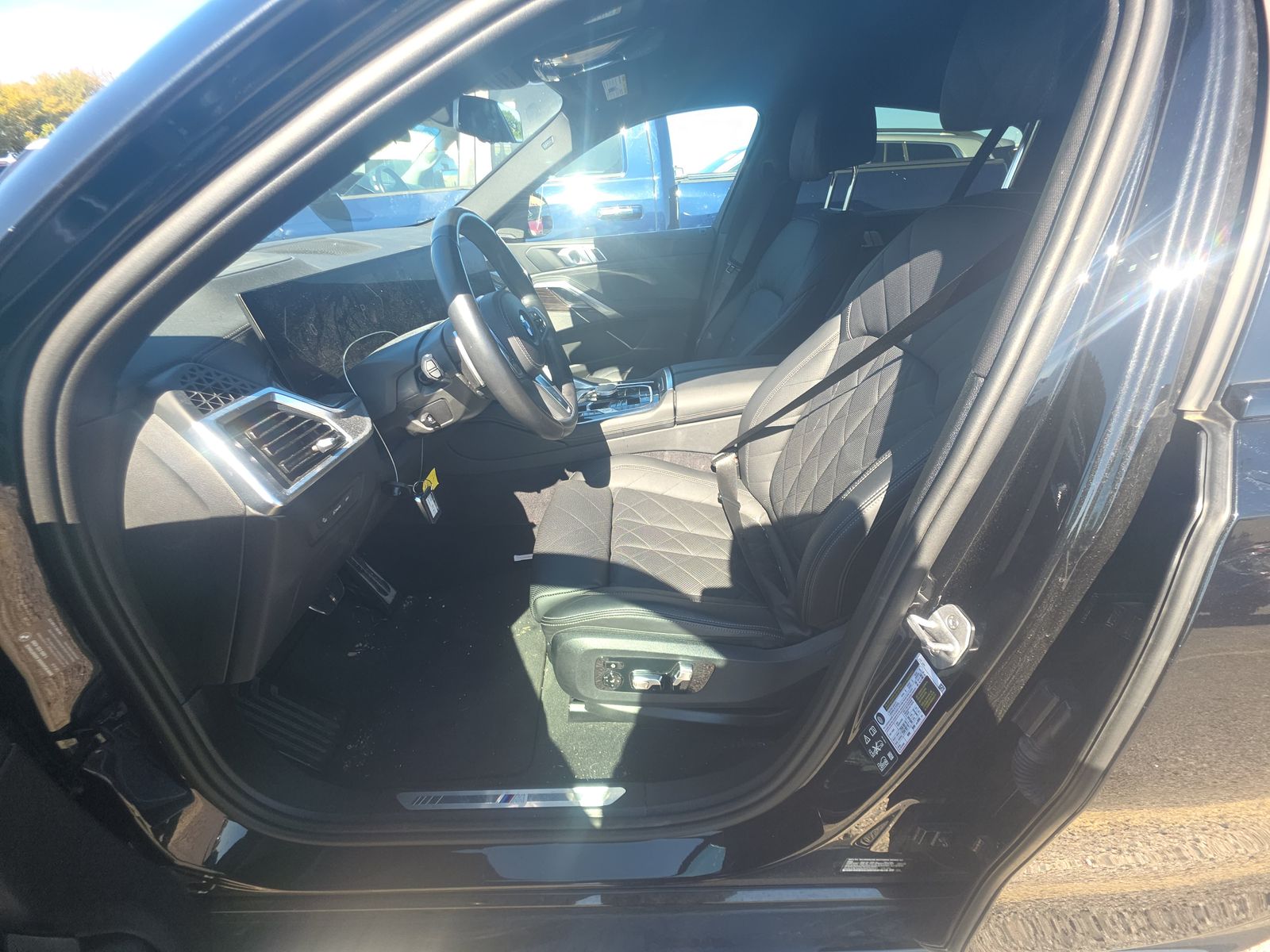 2025 BMW X6 xDrive40i AWD