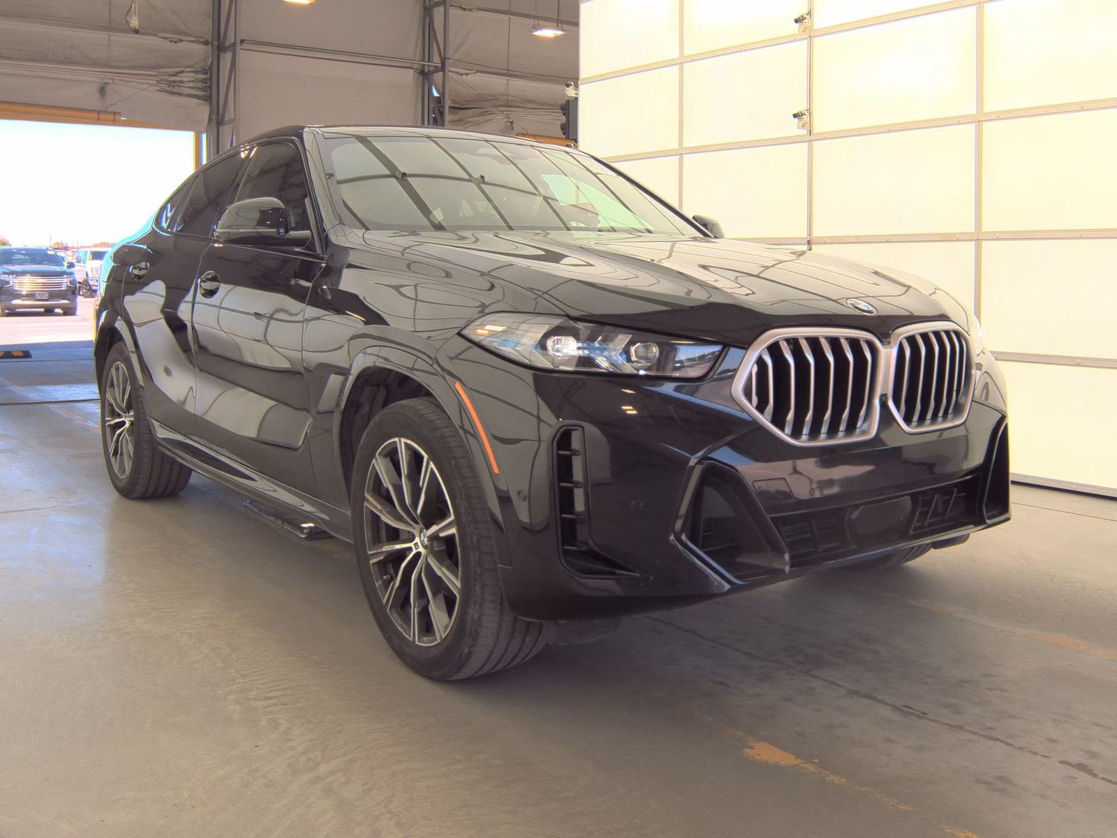 2025 BMW X6 xDrive40i AWD