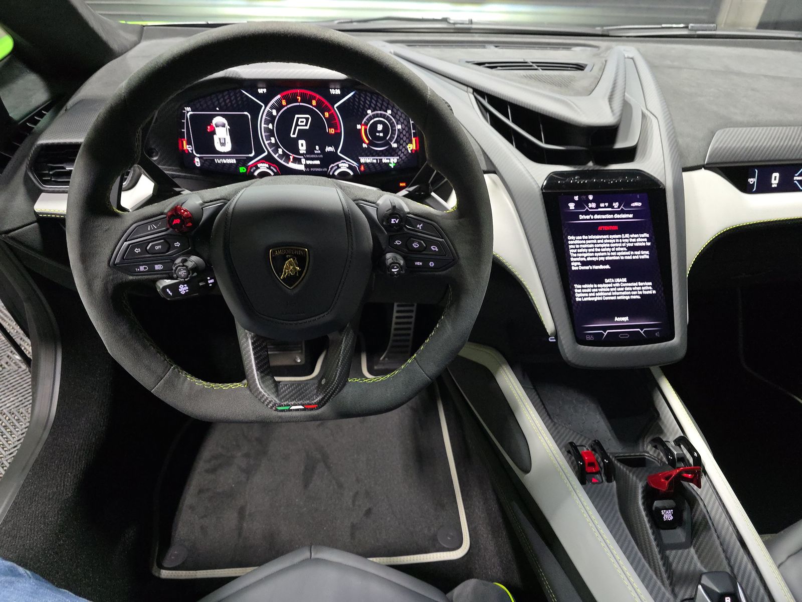 2024 Lamborghini Revuelto Base AWD