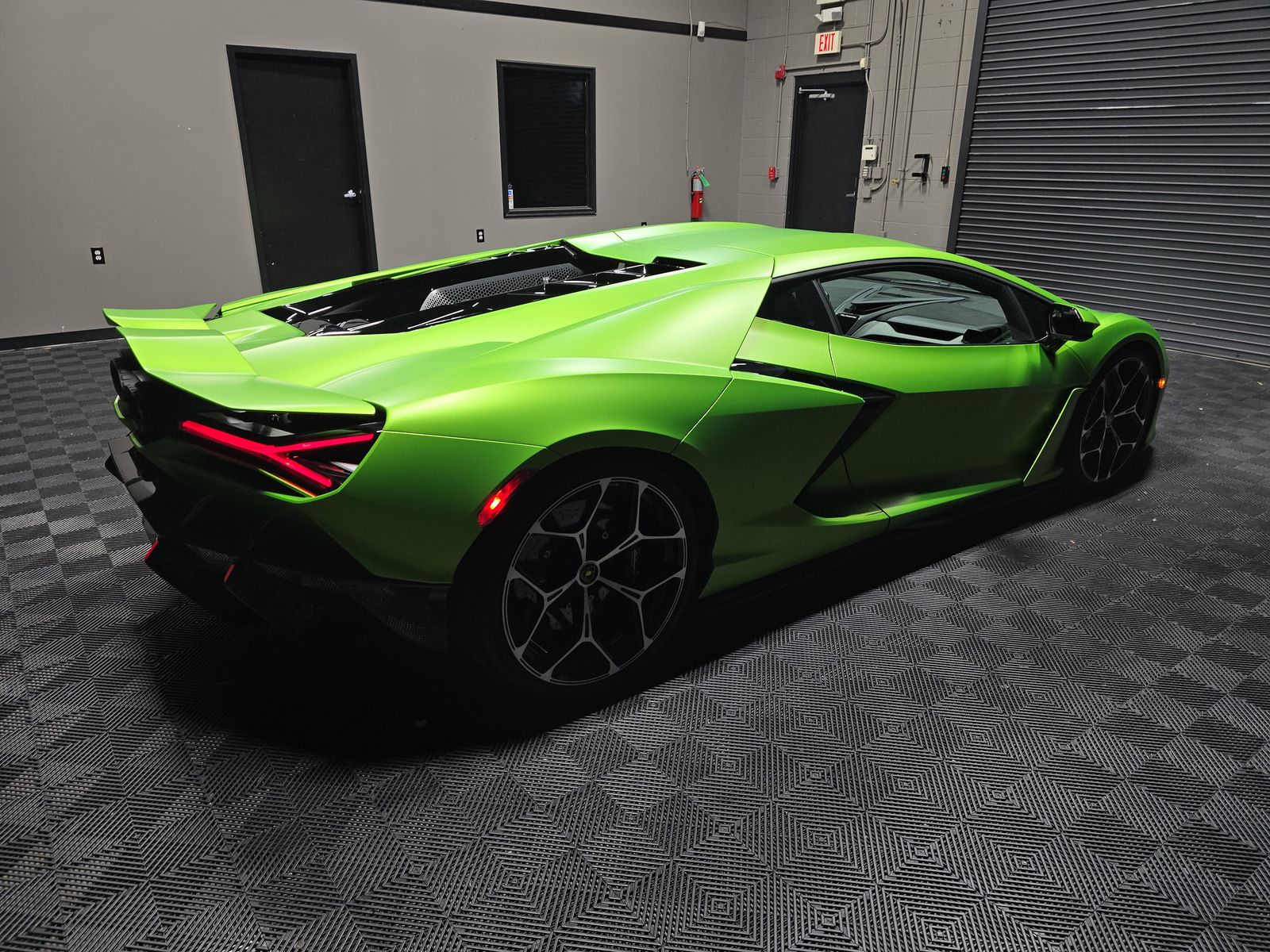 2024 Lamborghini Revuelto Base AWD