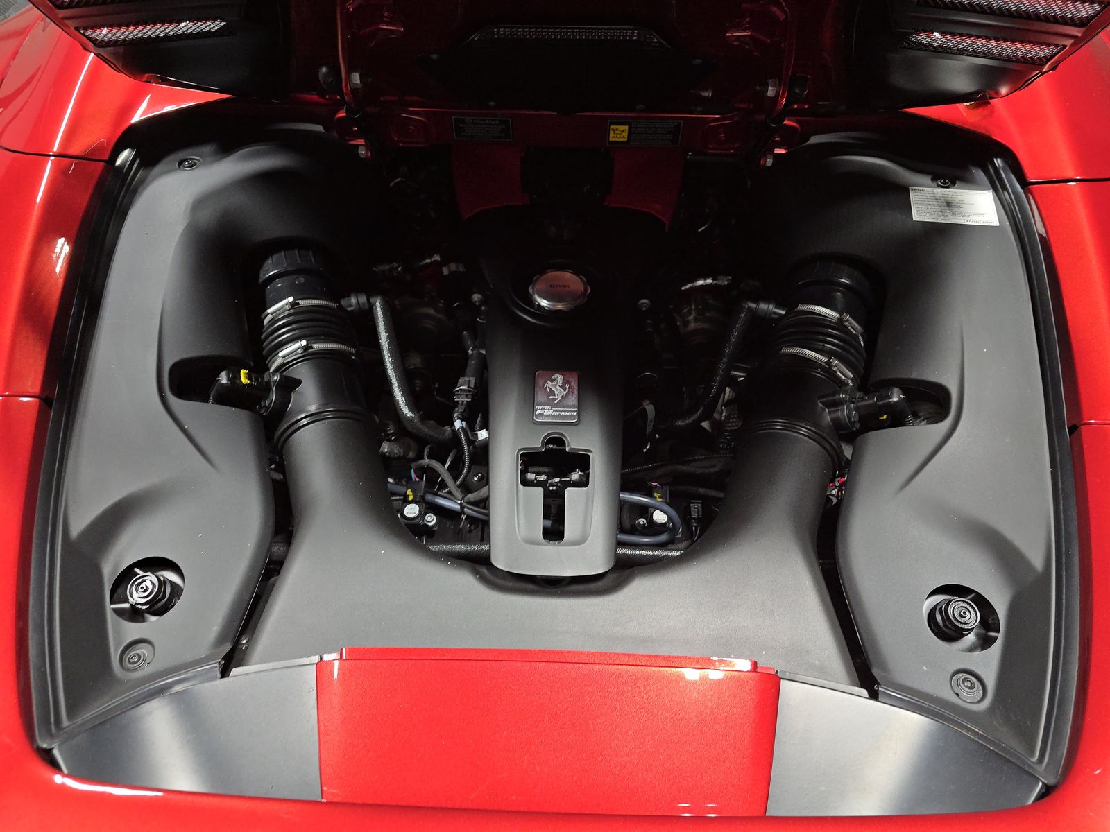 2022 Ferrari F8 Base RWD