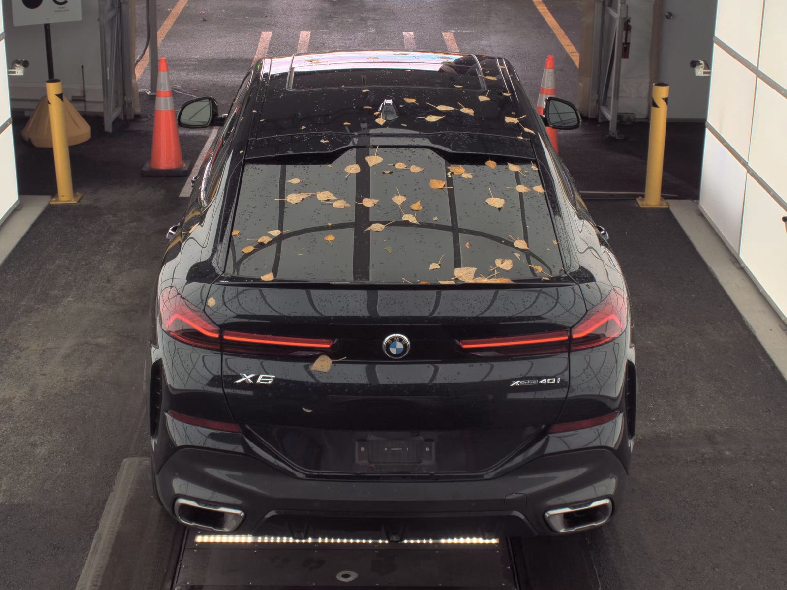 2025 BMW X6 xDrive40i AWD