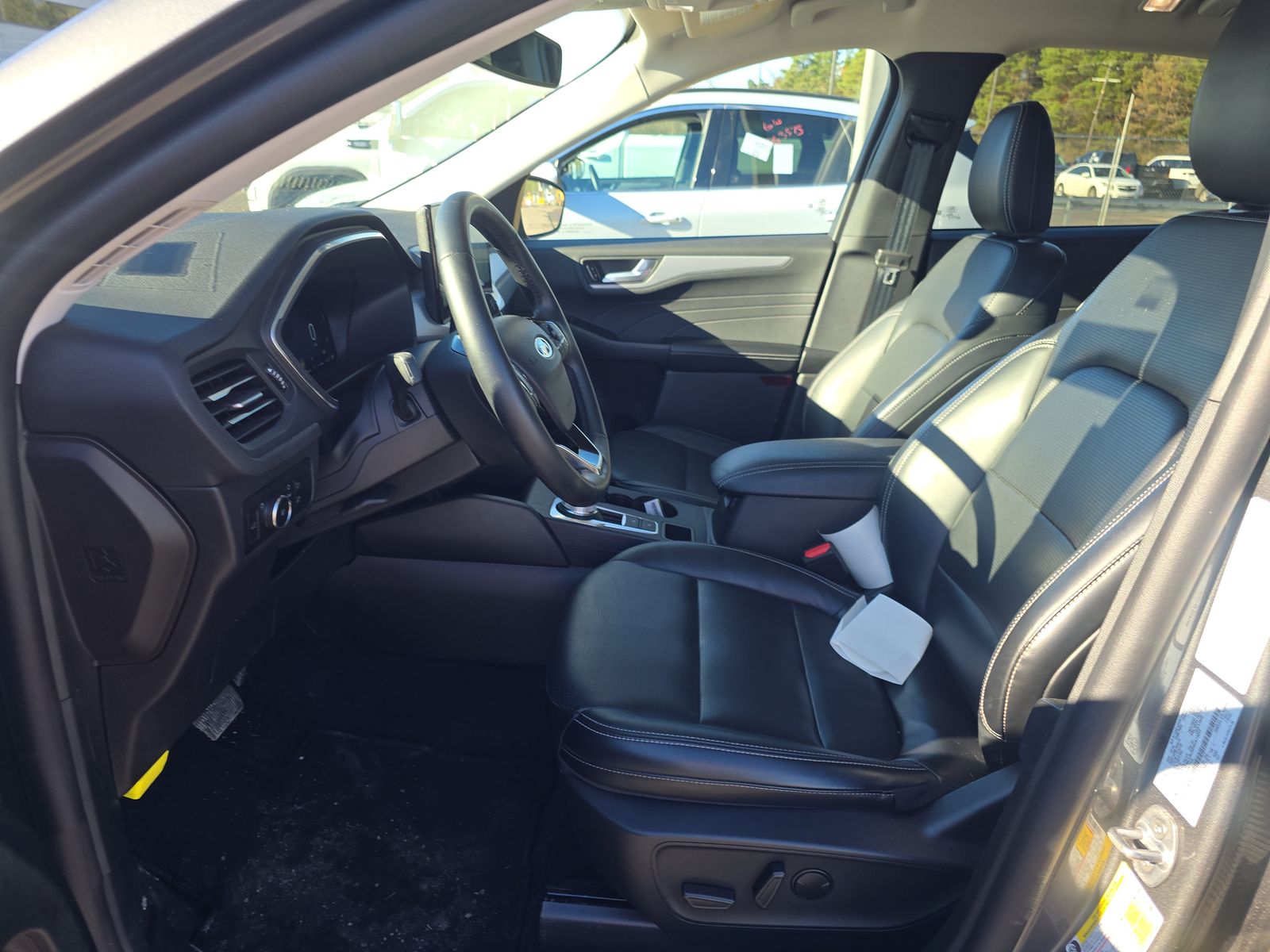 2025 Ford Escape Platinum AWD