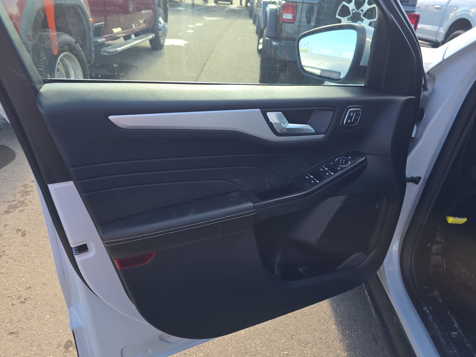 2025 Ford Escape Platinum AWD