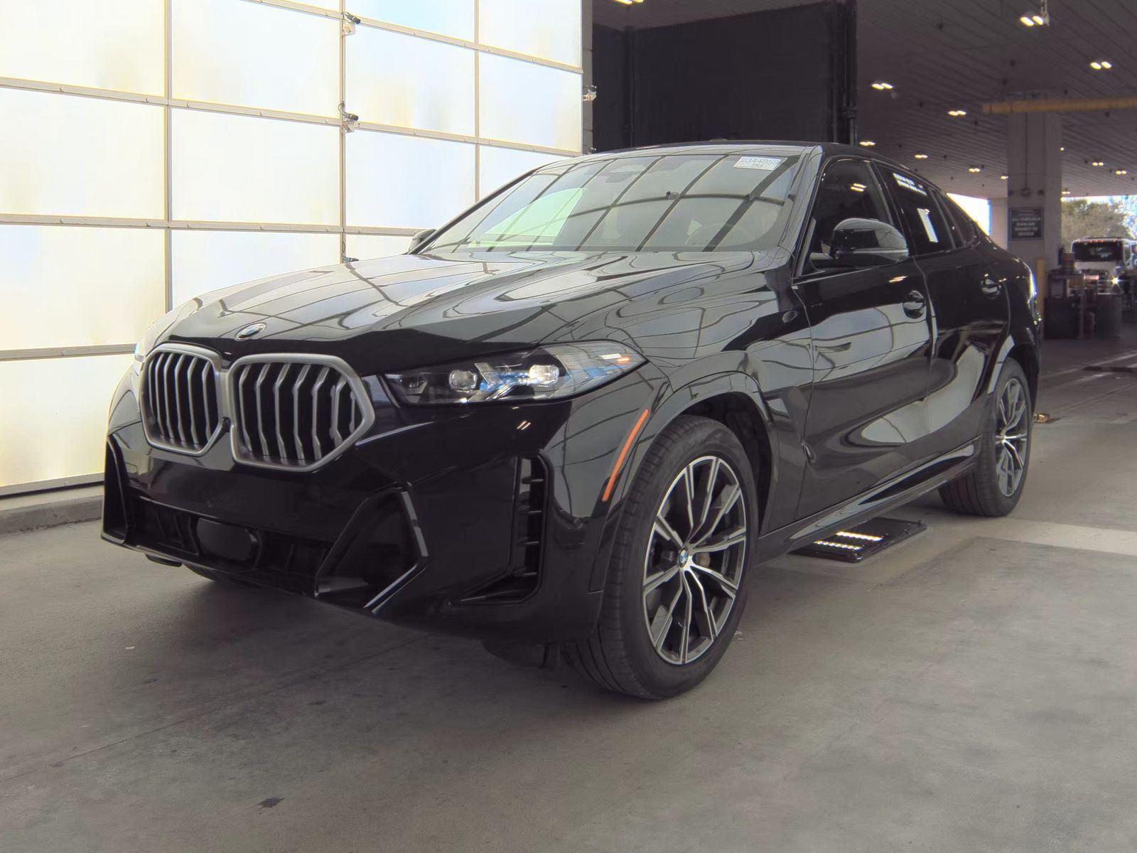 2024 BMW X6 xDrive40i AWD