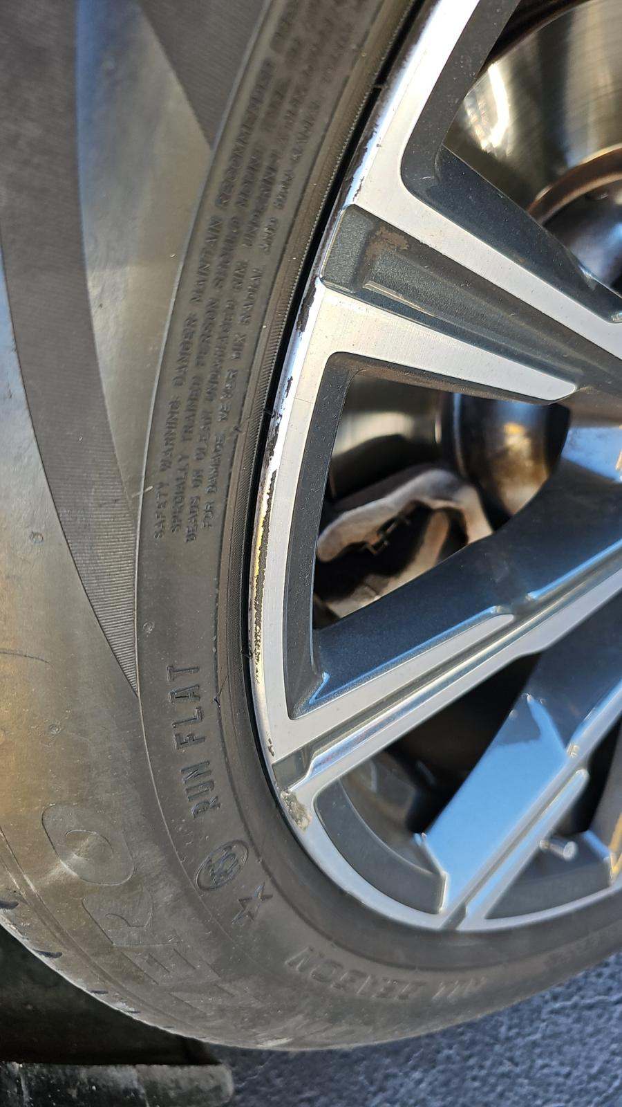 2024 BMW X6 xDrive40i AWD