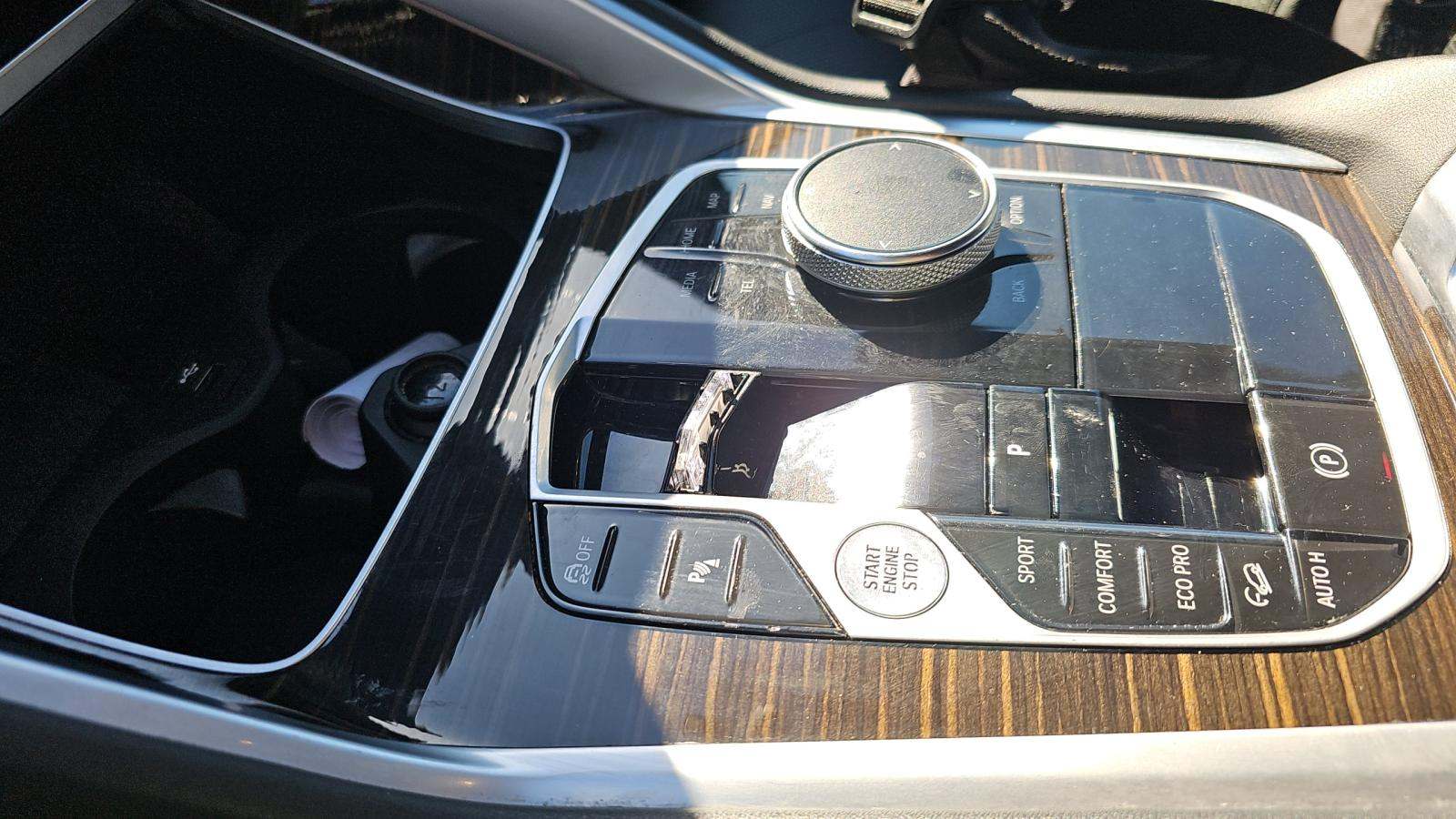 2024 BMW X6 xDrive40i AWD