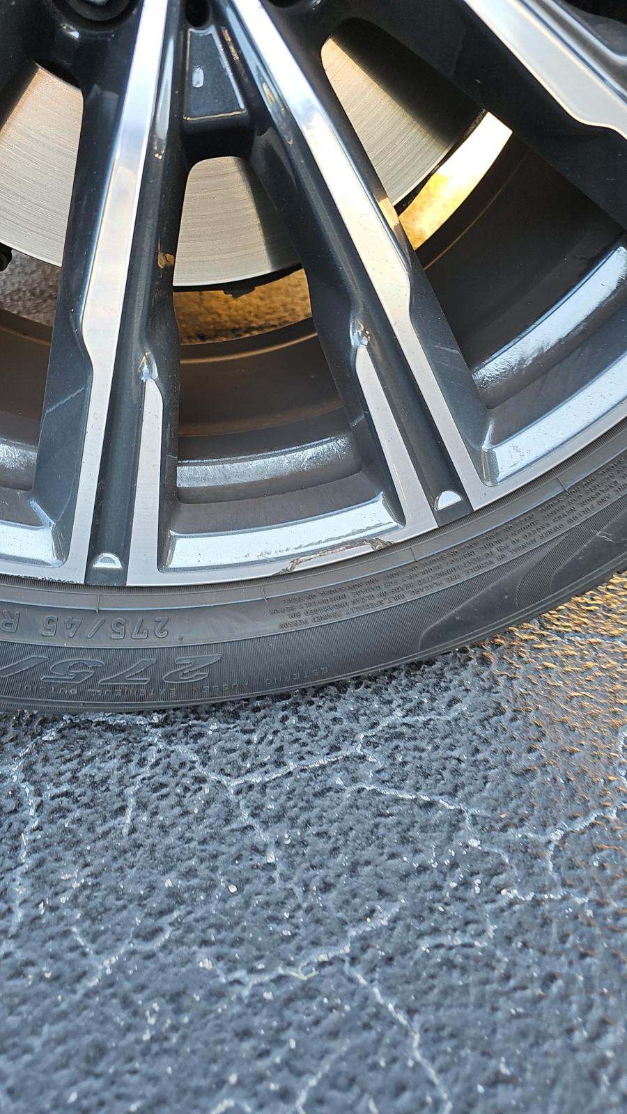 2024 BMW X6 xDrive40i AWD