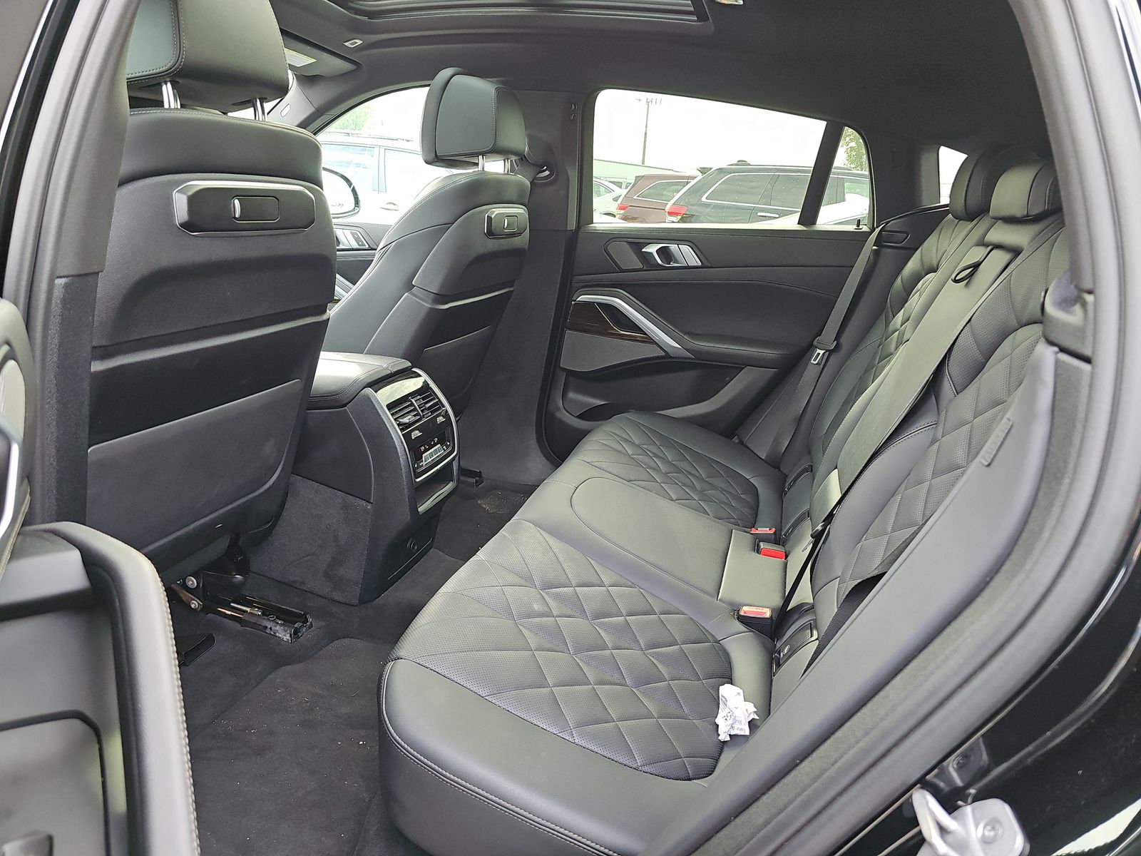 2024 BMW X6 xDrive40i AWD