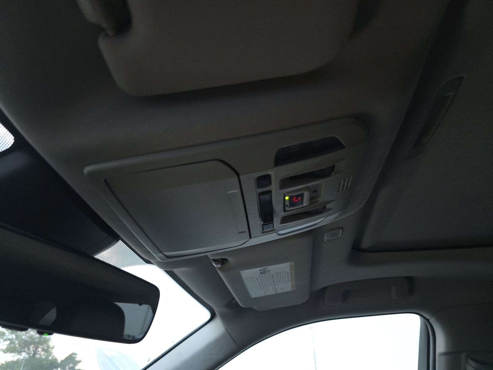 2023 Toyota Highlander XLE FWD