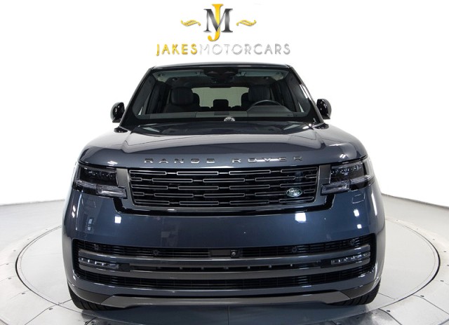 2024 Land Rover Range Rover SE AWD