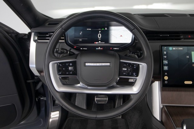 2024 Land Rover Range Rover SE AWD