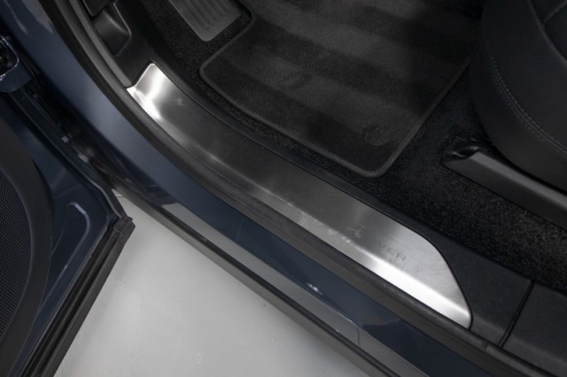 2024 Land Rover Range Rover SE AWD