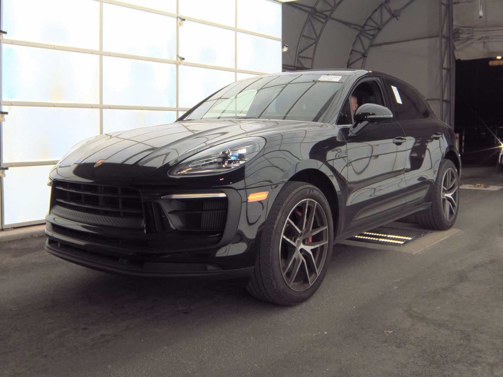 2022 Porsche Macan S AWD