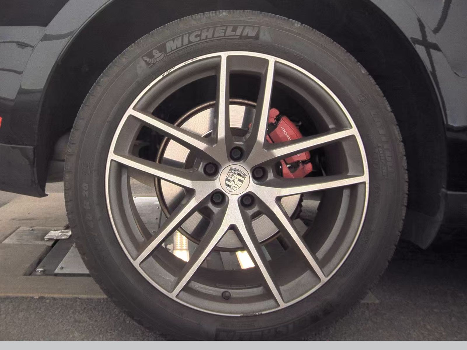 2022 Porsche Macan S AWD